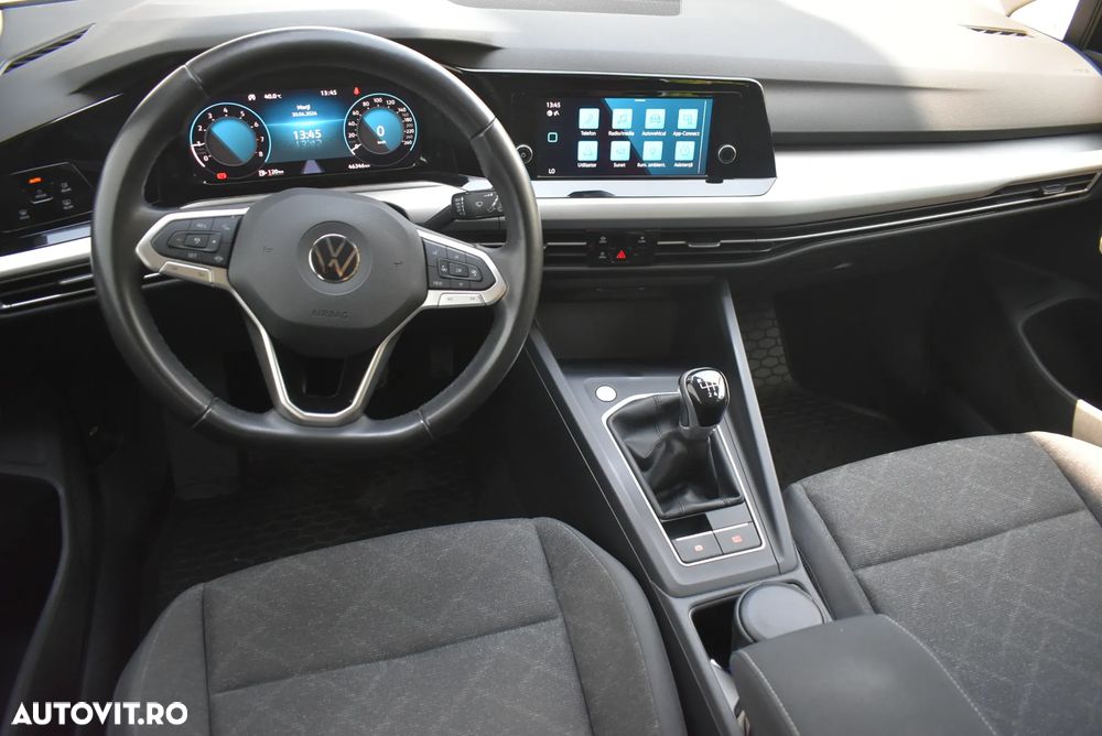 VOLKSWAGEN Golf 2021 — imagine 14
