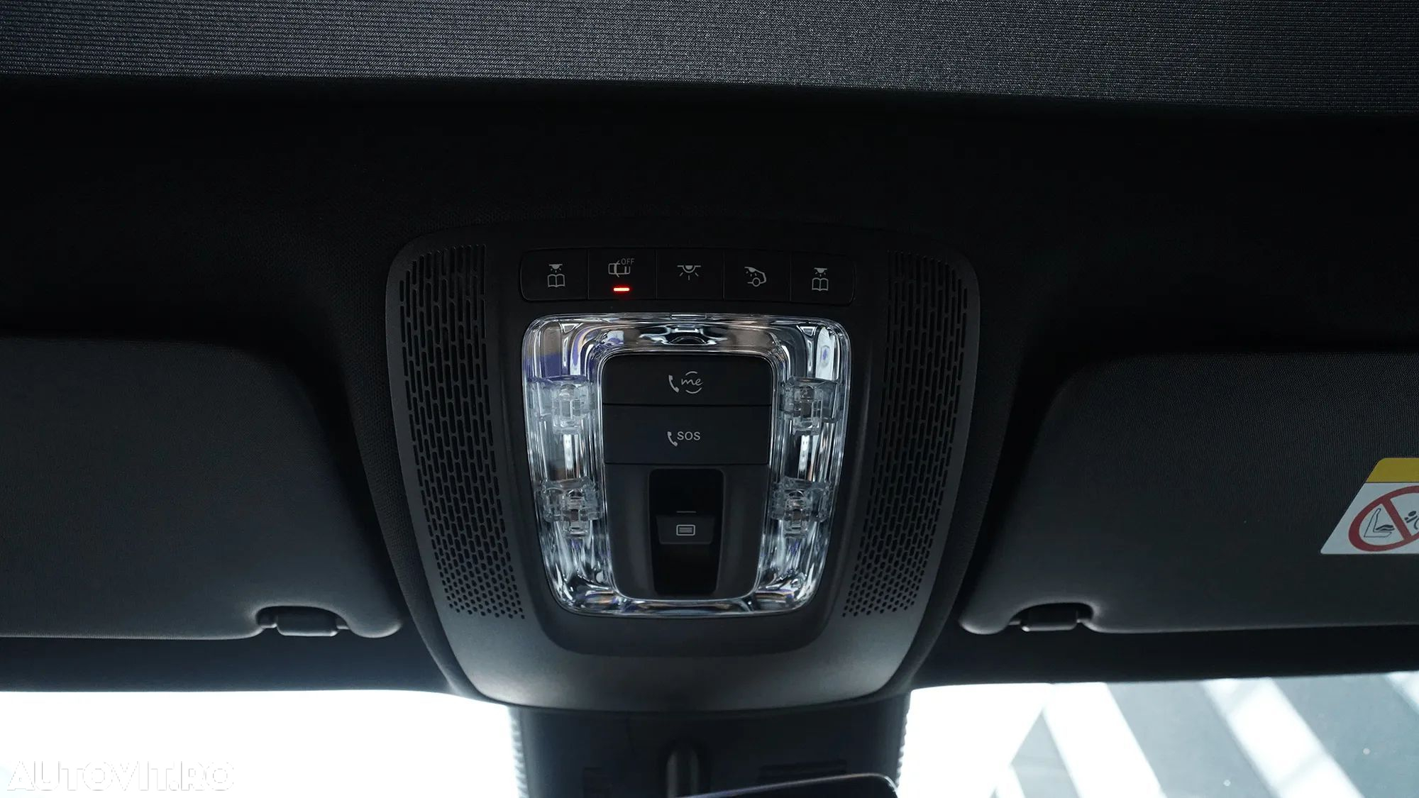 Mercedes-Benz GLA - 12