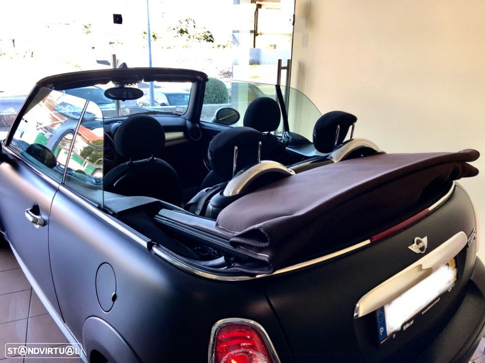 MINI Cabrio Cooper D - 16