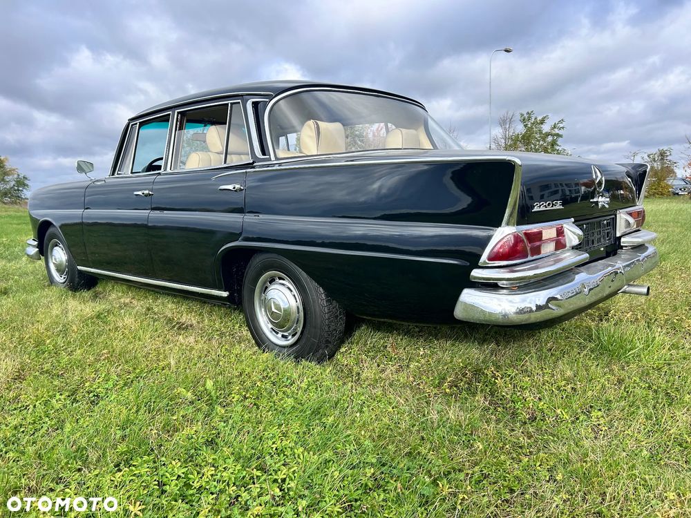 Mercedes-Benz Inny - 3