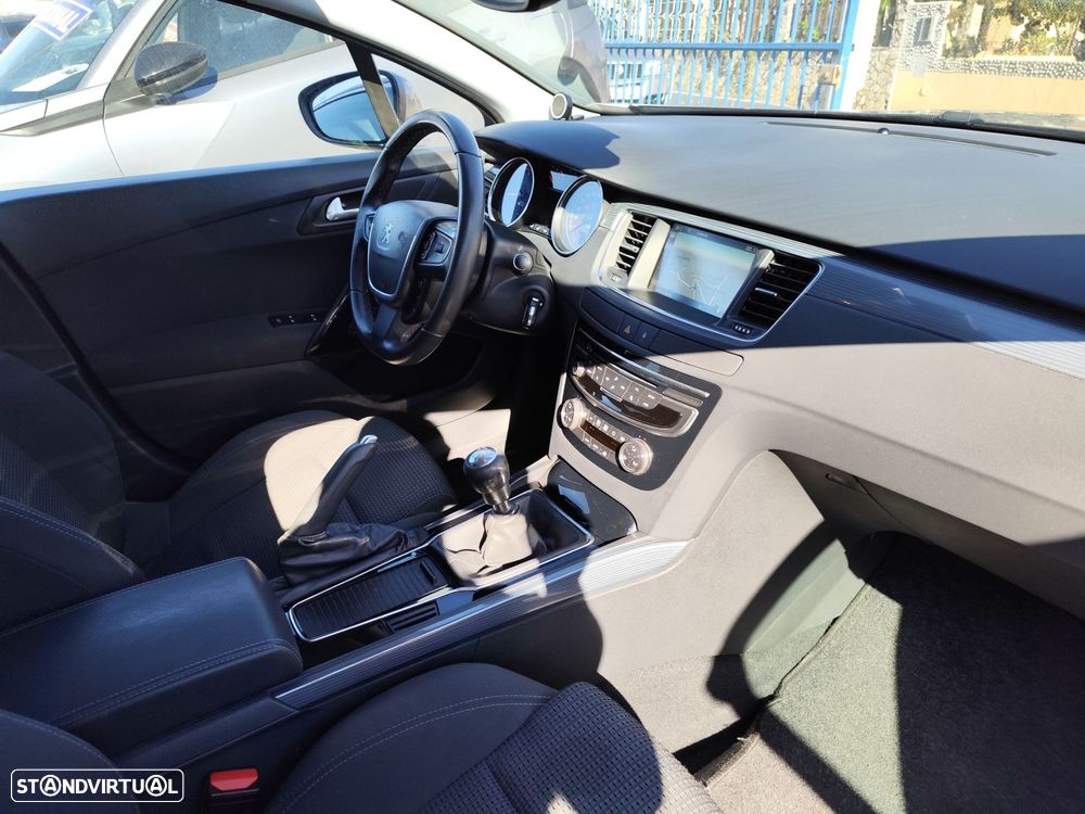 Peugeot 508 SW 1.6 BlueHDi Active - 21