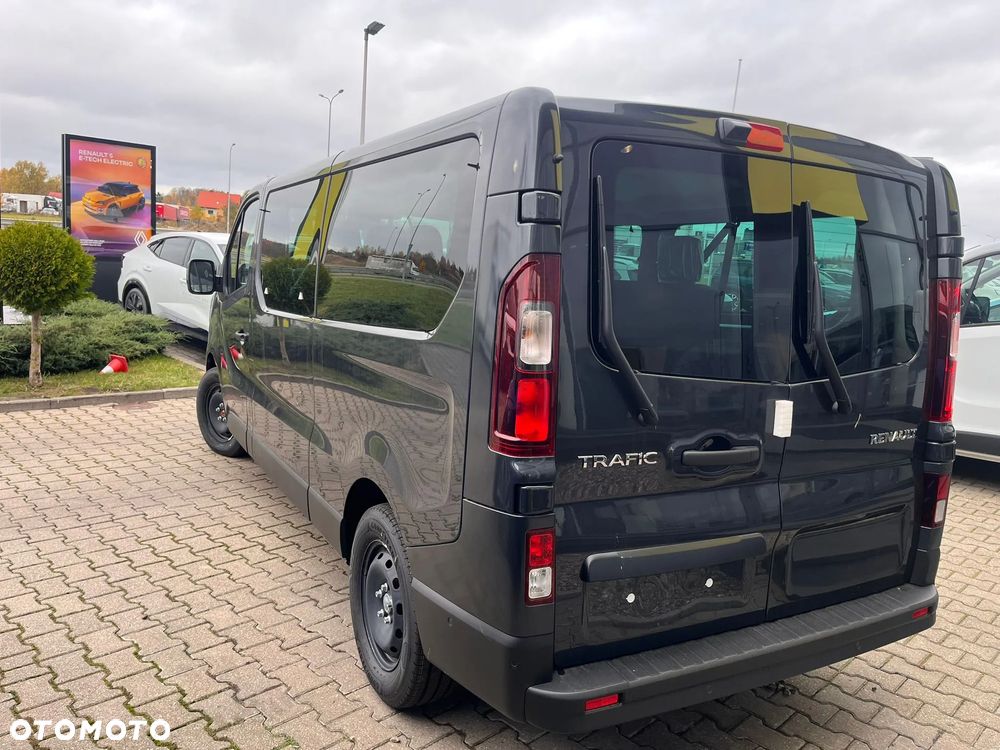 Renault Trafic 2.0 dCi - 5