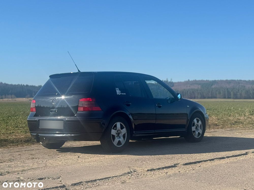 Volkswagen Golf 1.8 20V Turbo GTI - 5