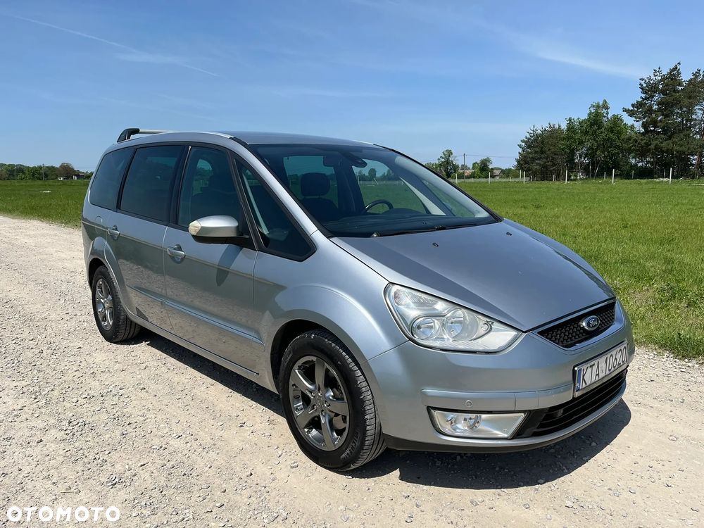 Ford Galaxy - 1