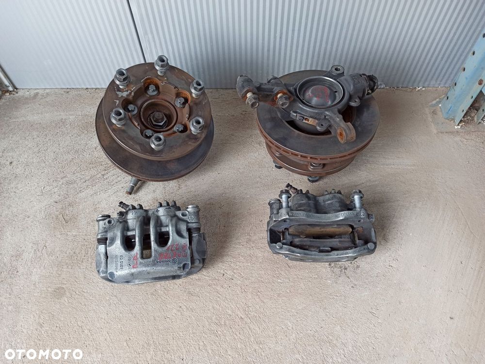 zwrotnica piasta tarcz bliźniak prawy przód master iii movano nv400 10+ - 9