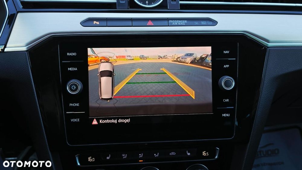 Volkswagen Passat Variant 1.4 TSI ACT (BMT) DSG Highline - 15