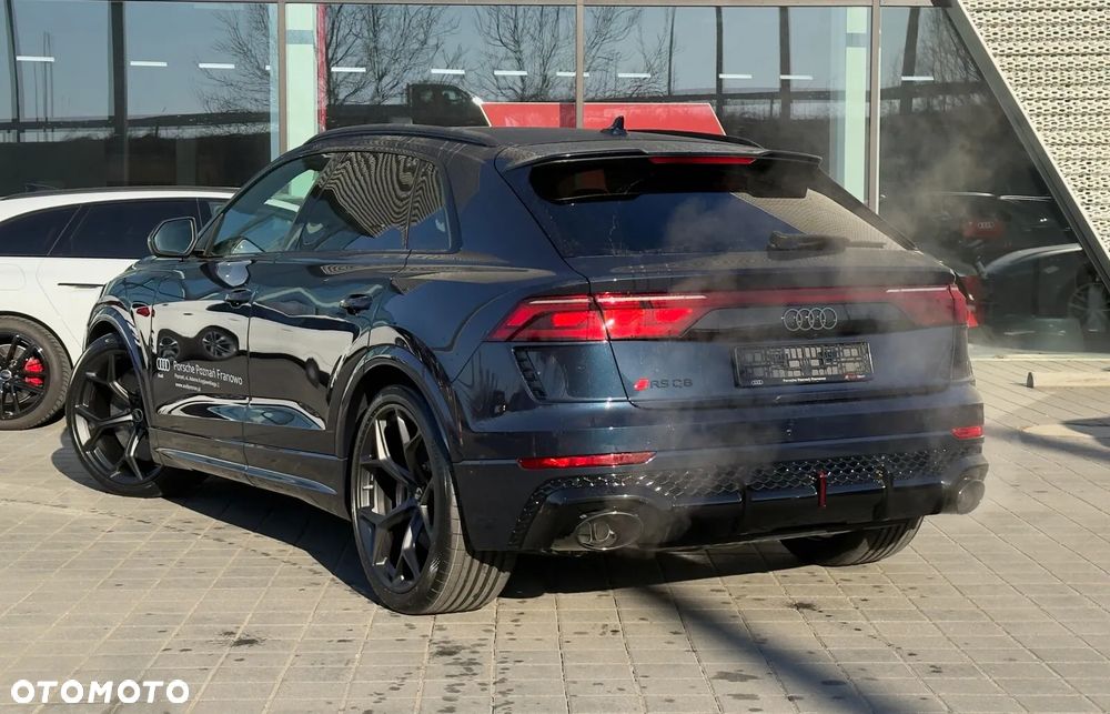 Audi RS Q8 - 16