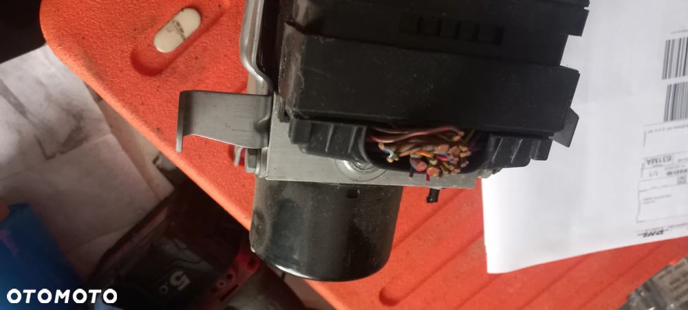 POMPA ABS BMW E87 E90 6778163-01 - 2