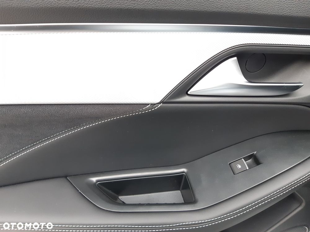 JAC J7 Plus CVT - 13