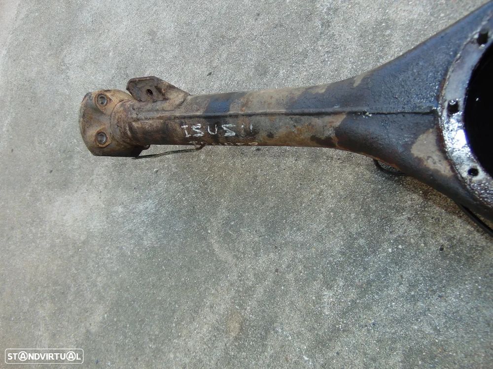 Isuzu Trooper eixo traseiro - 4