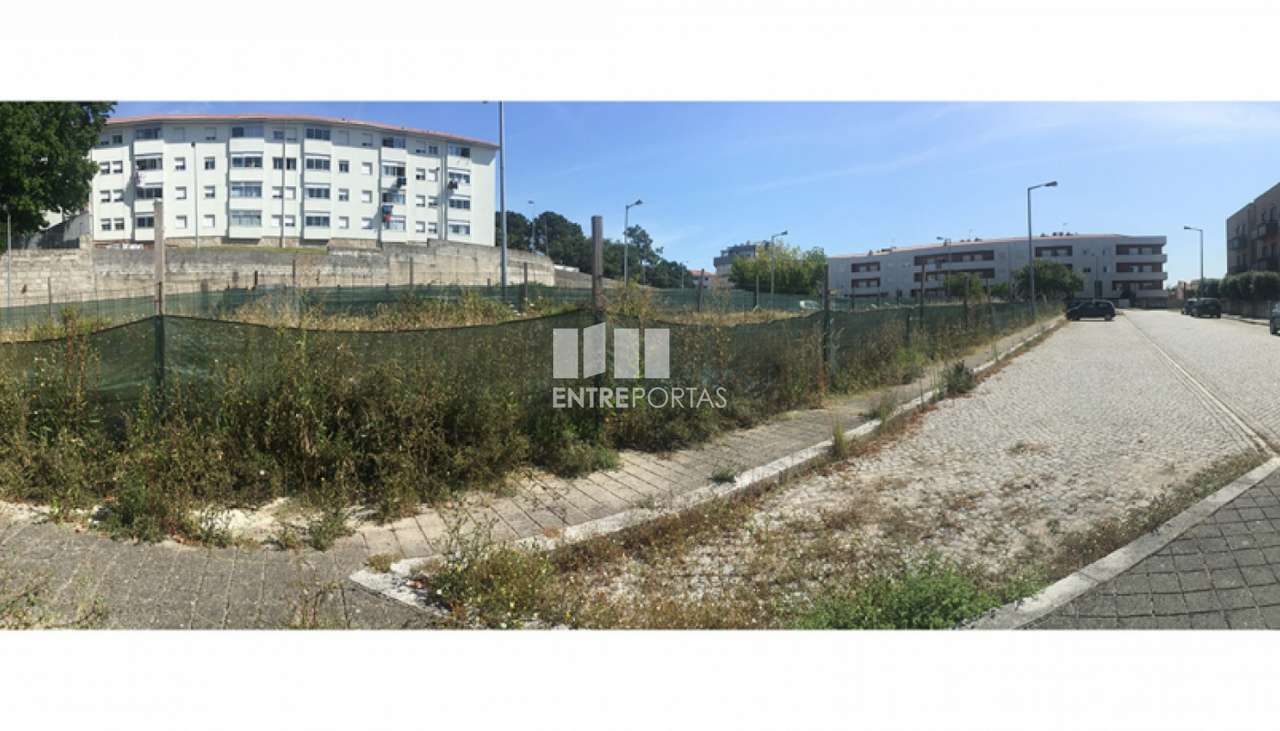 Venda de lote com 810 m2, Campanhã, Porto - Grande imagem: 2/11