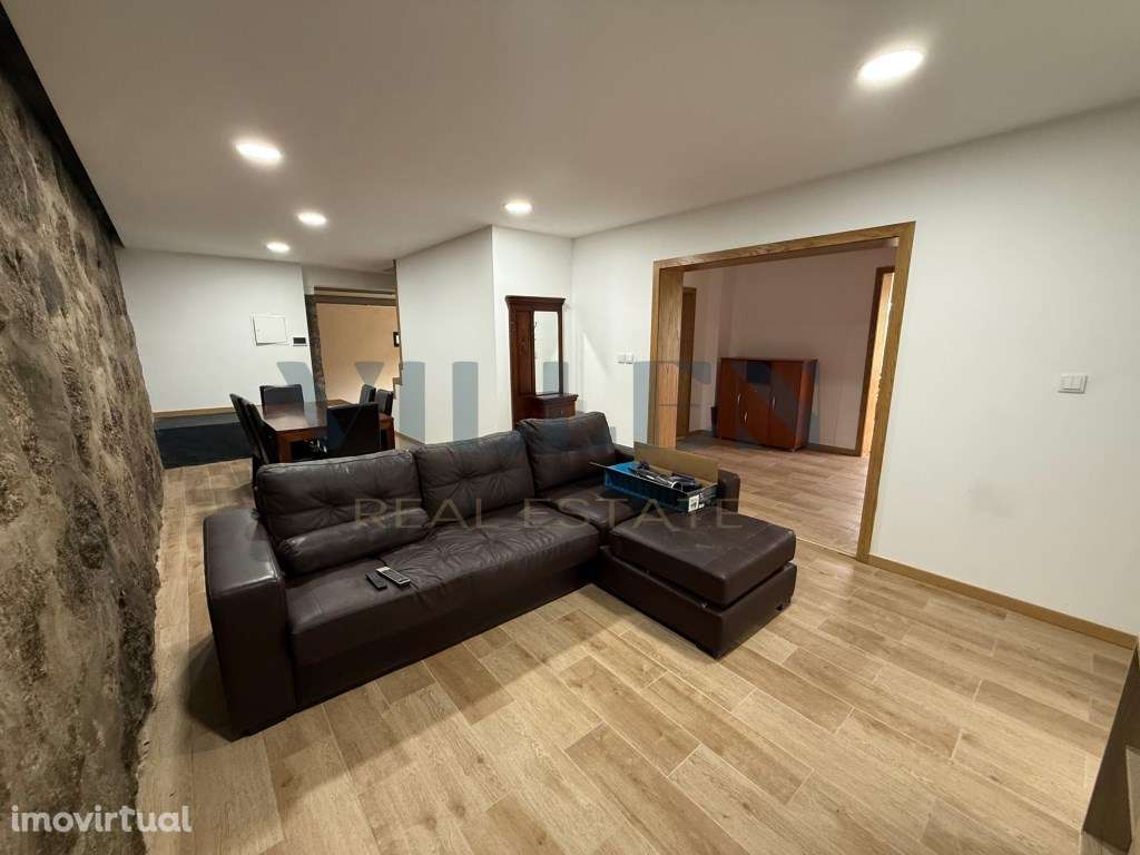 Moradia com 3.000m² de Terreno a 500m da A3 - Espaço, Conforto e Lo... - Grande imagem: 3/40