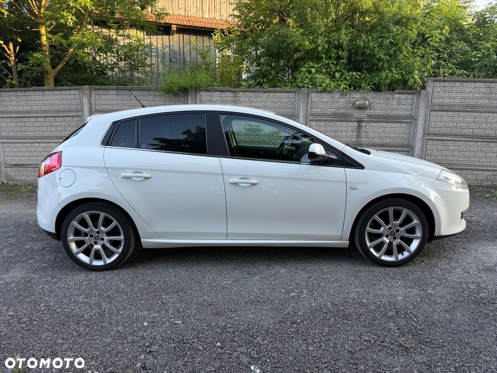 Fiat Bravo 1.4 16V Dynamic - 23