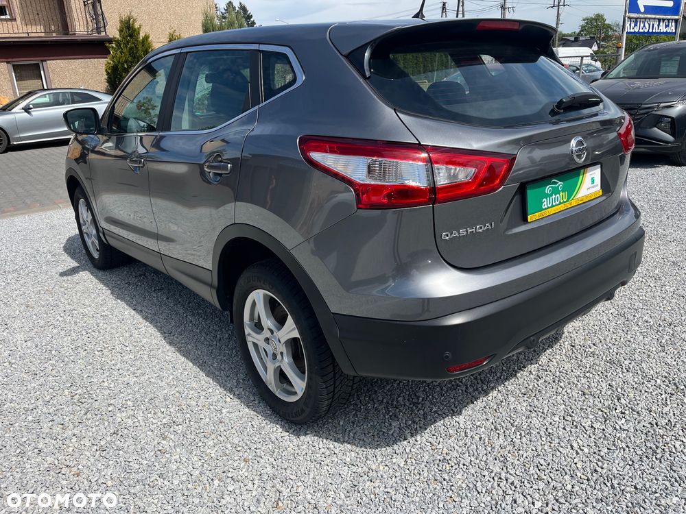 Nissan Qashqai 1.2 DIG-T Xtronic ACENTA - 17