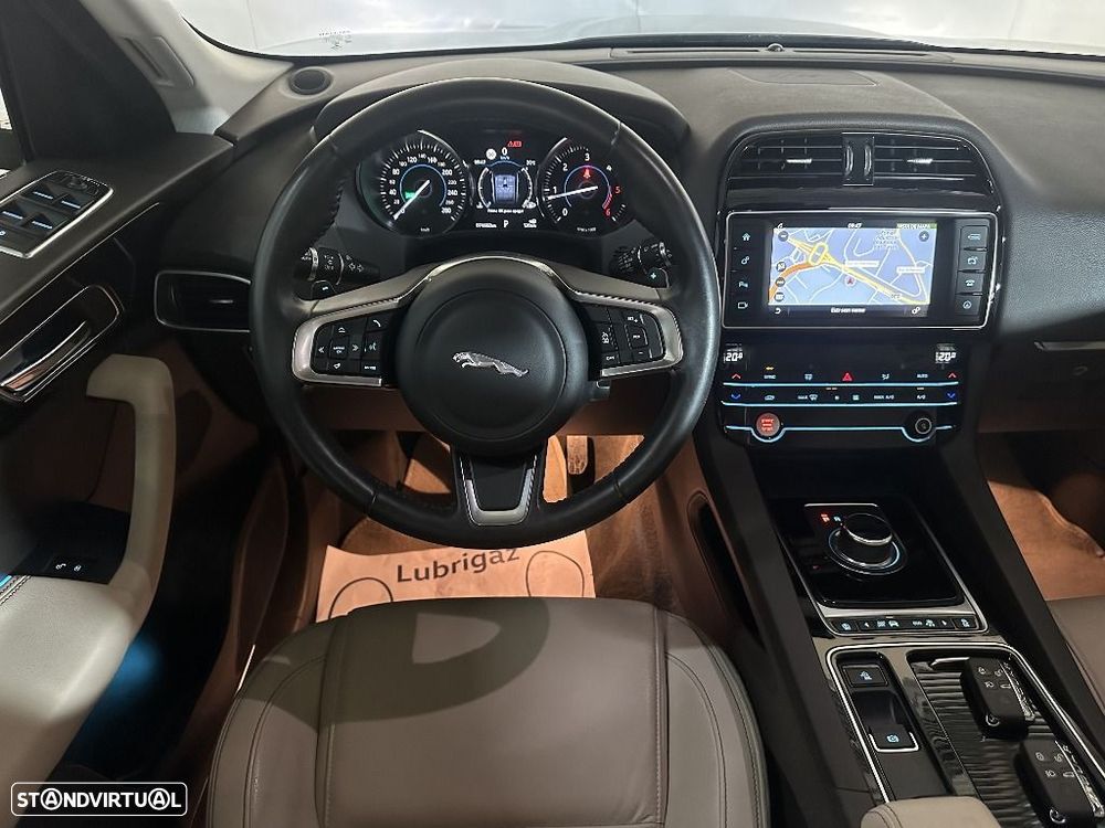 Jaguar F-Pace 2.0 i4D Prestige Aut. - 6