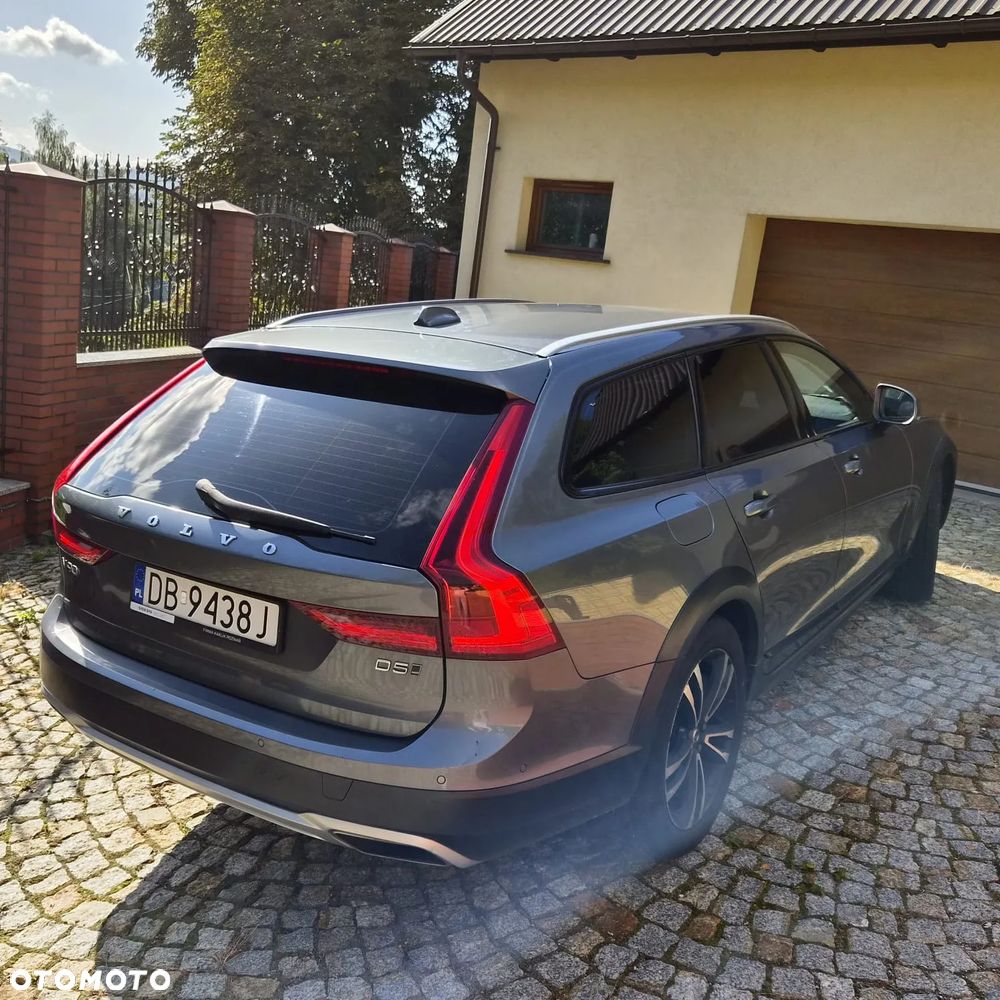 Volvo V90 Cross Country D5 AWD - 13