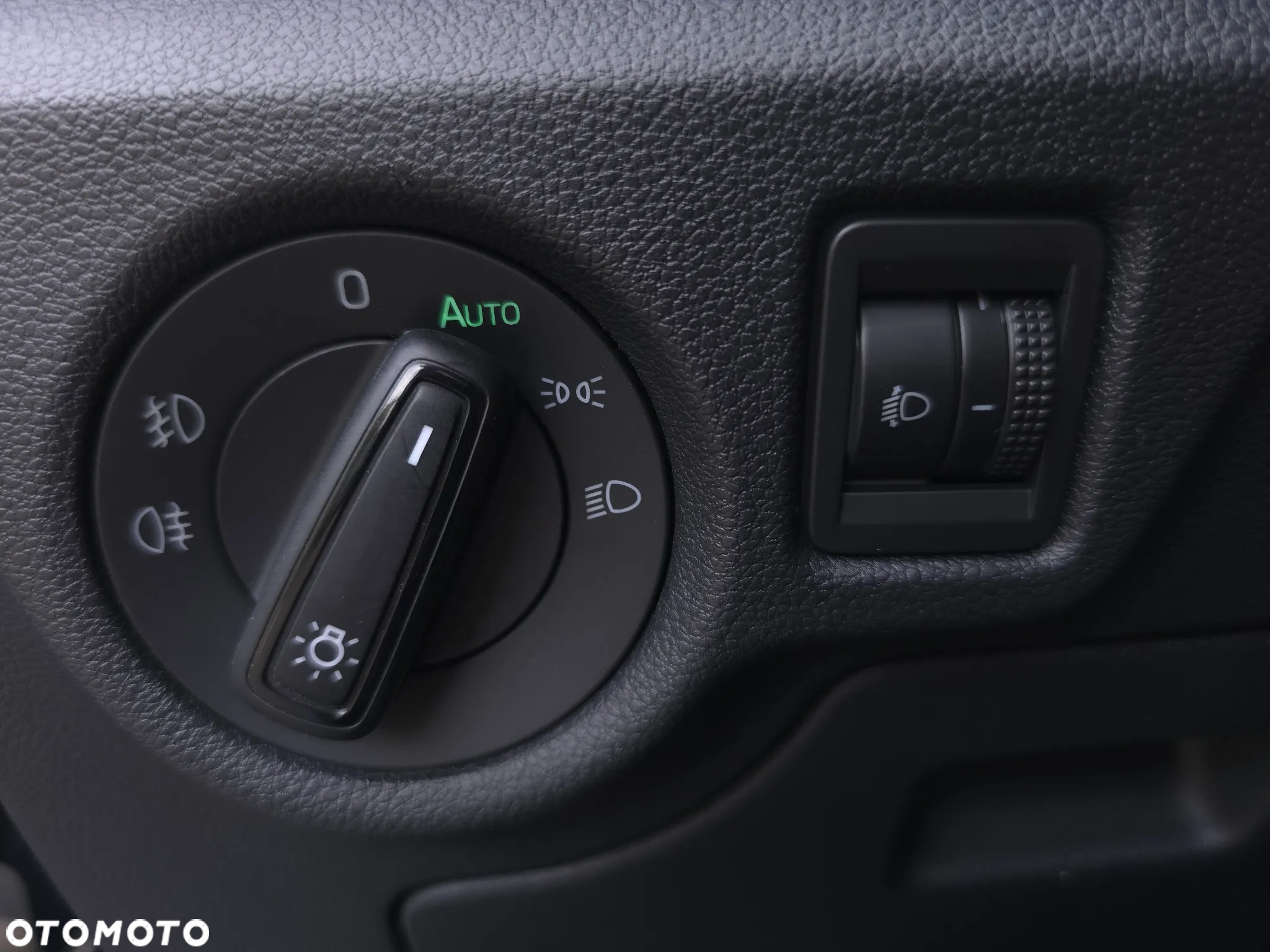 Skoda Scala 1.0 TSI Ambition DSG - 35