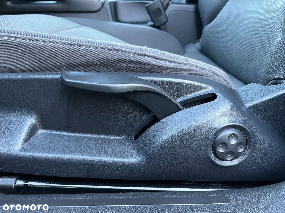 Audi A3 Sportback 2.0 TDI DPF Quattro Ambiente - 25