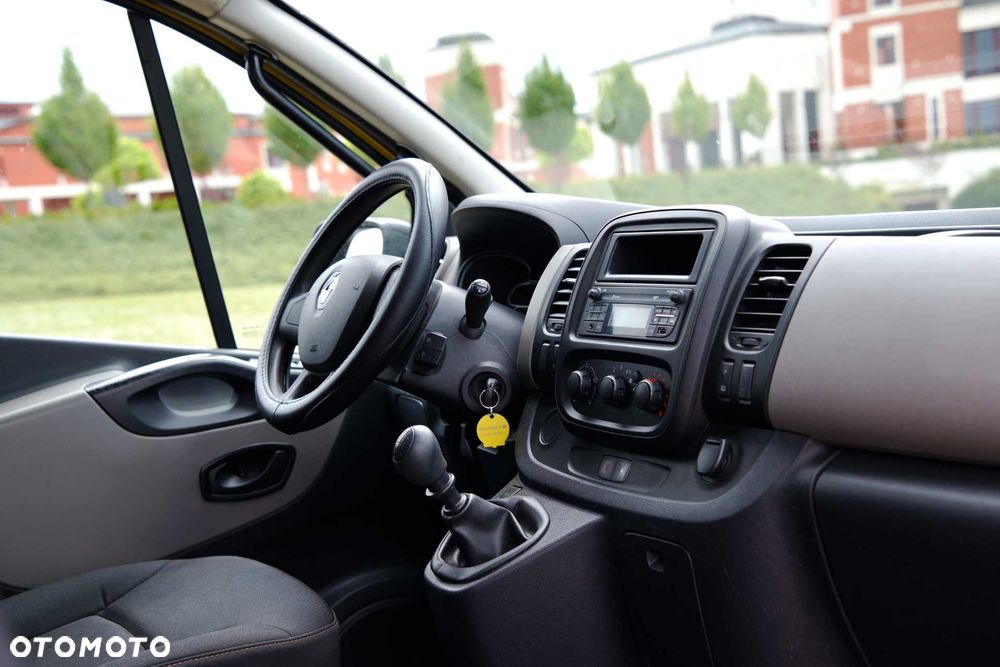 Renault Trafic L1H2 wysoki dach - 16