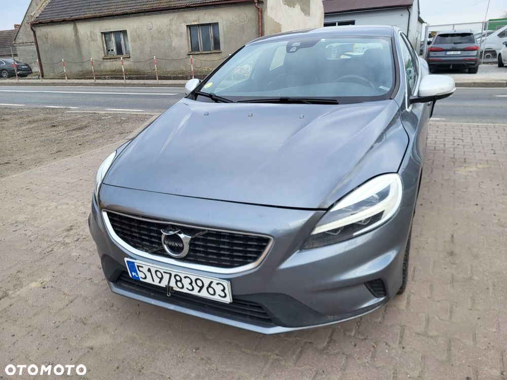 Volvo V40 D3 Geartronic Summum - 2