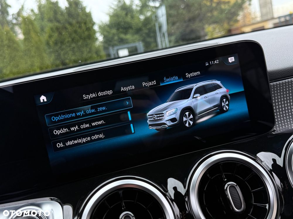 Mercedes-Benz GLB 200 d 8G-DCT - 23