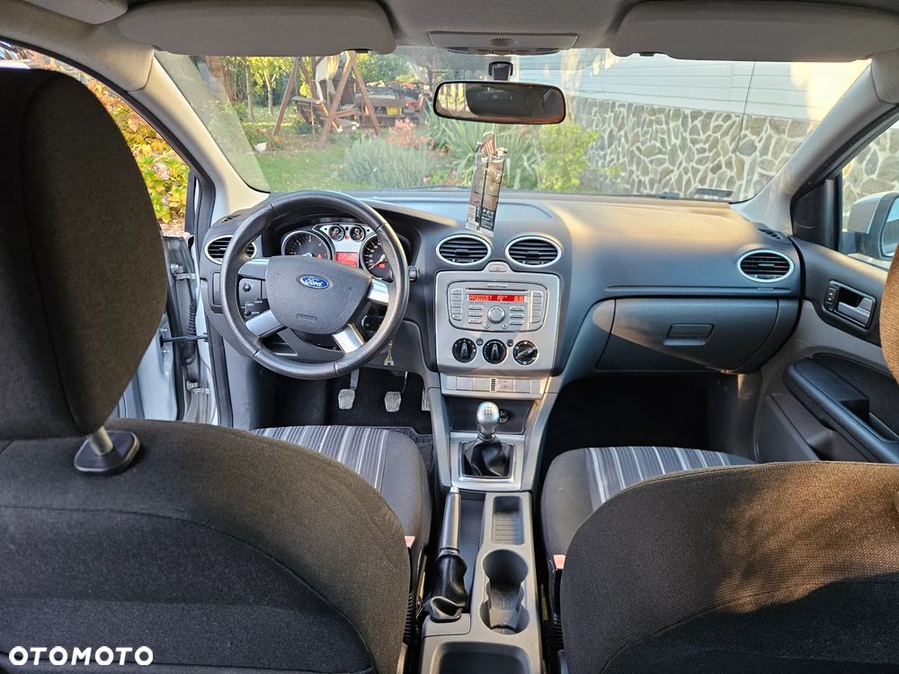 Ford Focus SW 1.6 TDCi Silver X - 12