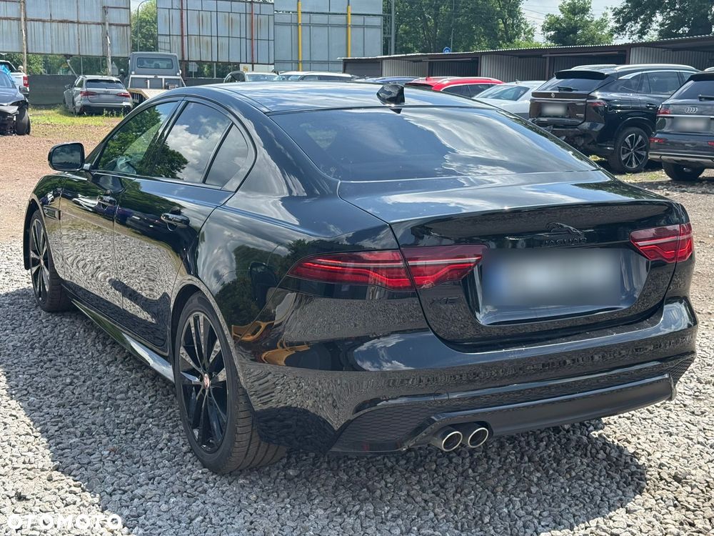 Jaguar XE 2.0 D200 mHEV R-Dynamic S - 4