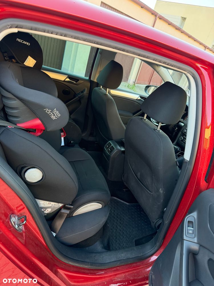 Volkswagen Golf - 9