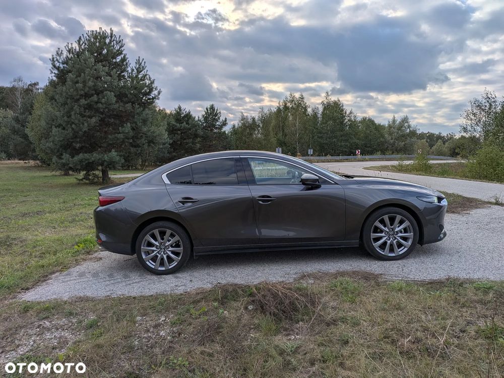 Mazda 3 - 4