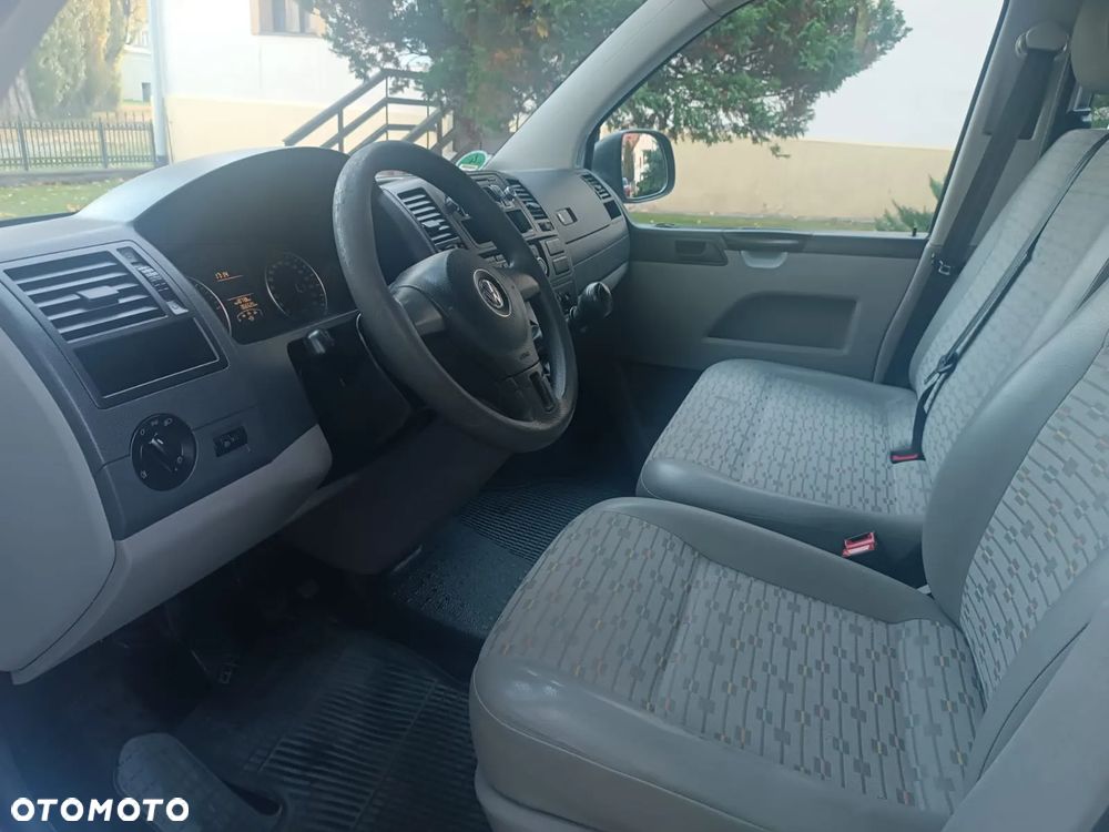 Volkswagen Transporter T5 TDI L1H1 - 9