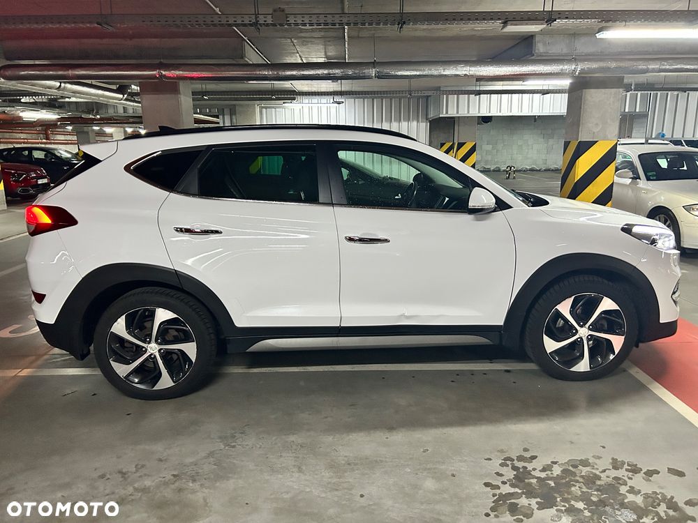Hyundai Tucson 1.7 CRDI BlueDrive Style 2WD DCT - 39