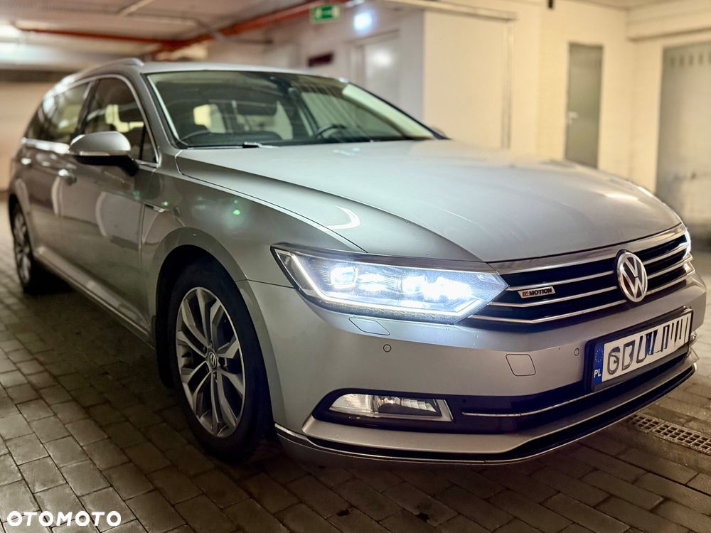 Volkswagen Passat - 11