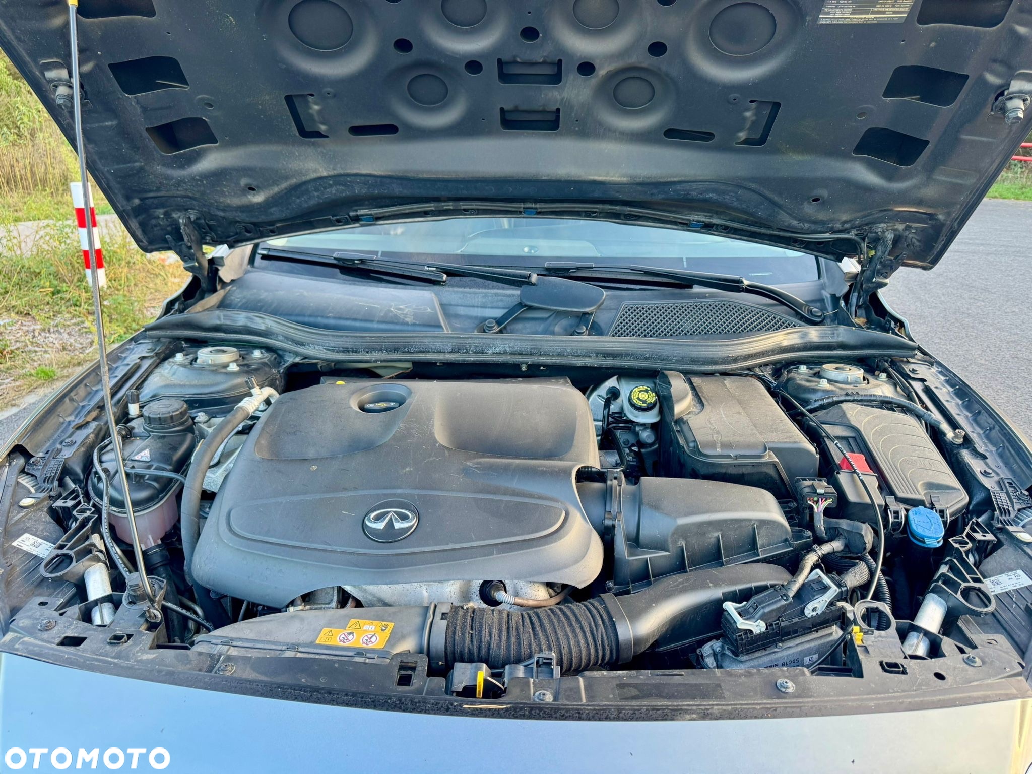Infiniti QX30 - 25