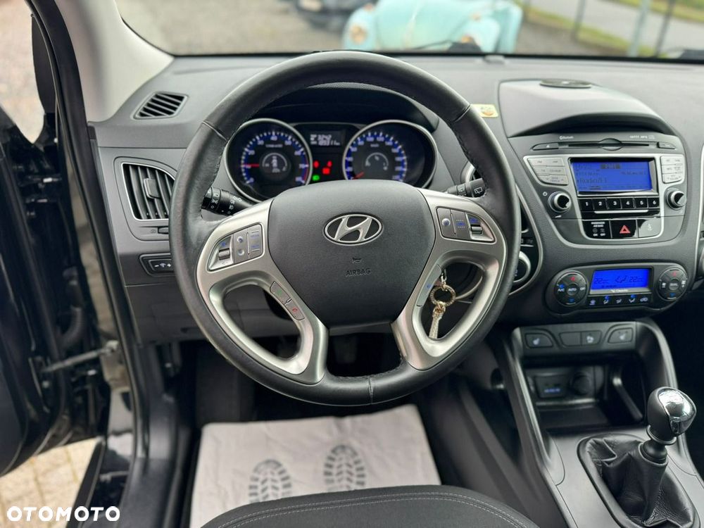 Hyundai ix35 - 12