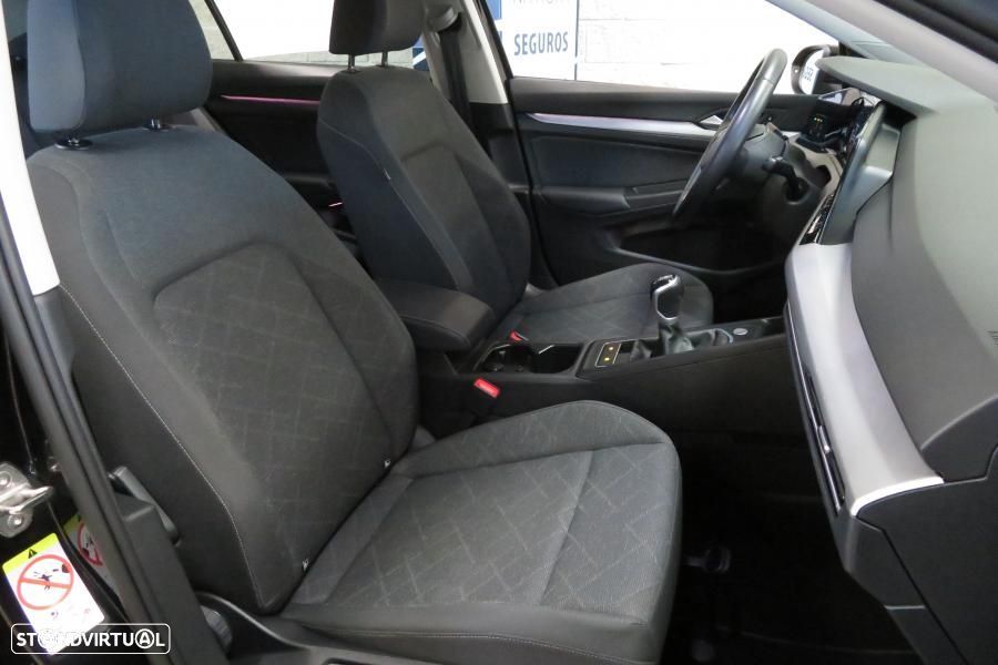 VW Golf 1.0 TSI Life - 22