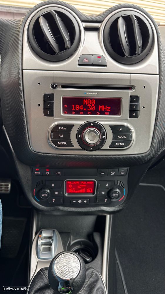 Alfa Romeo MiTo 1.6 JTD Distinctive - 30