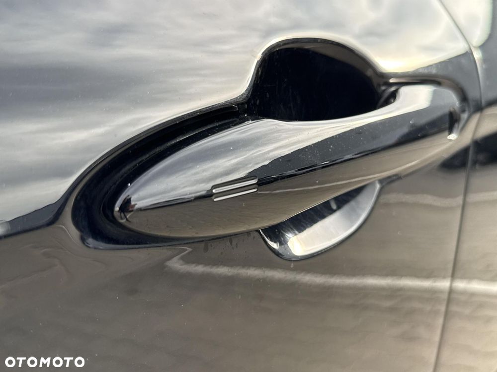 Toyota Camry 2.5 Hybrid Prestige CVT - 27