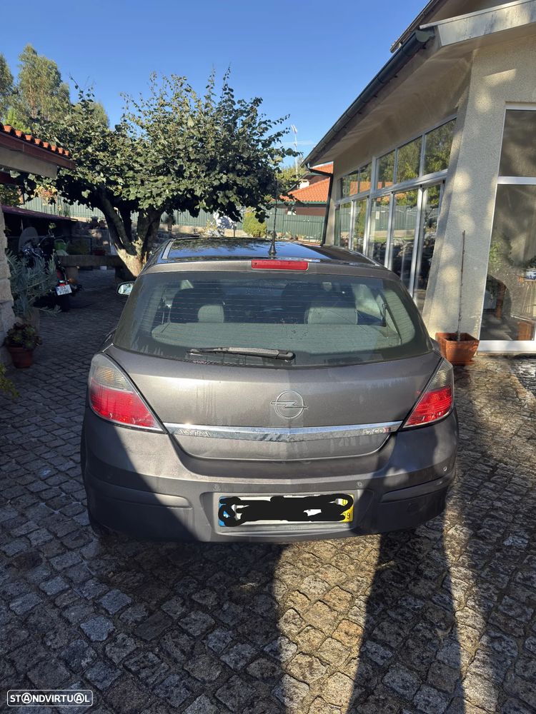 Opel Astra 1.7 CDTI Cosmo - 2