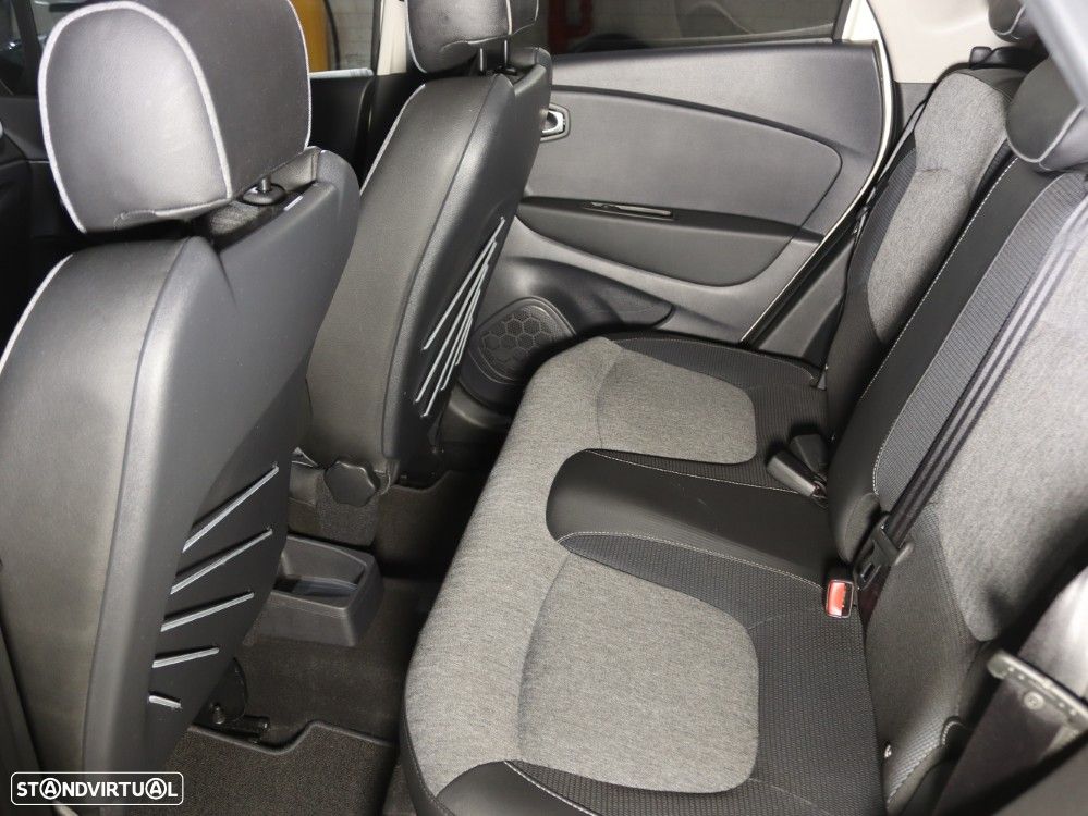 Renault Captur (ENERGY) dCi 90 LIMITED - 12