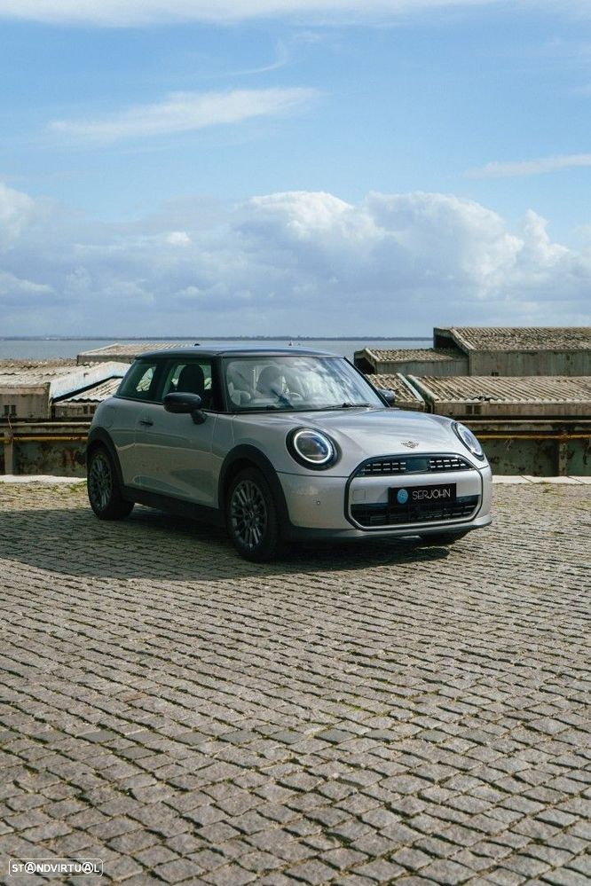 MINI 3 Portas Cooper C Essential - 7