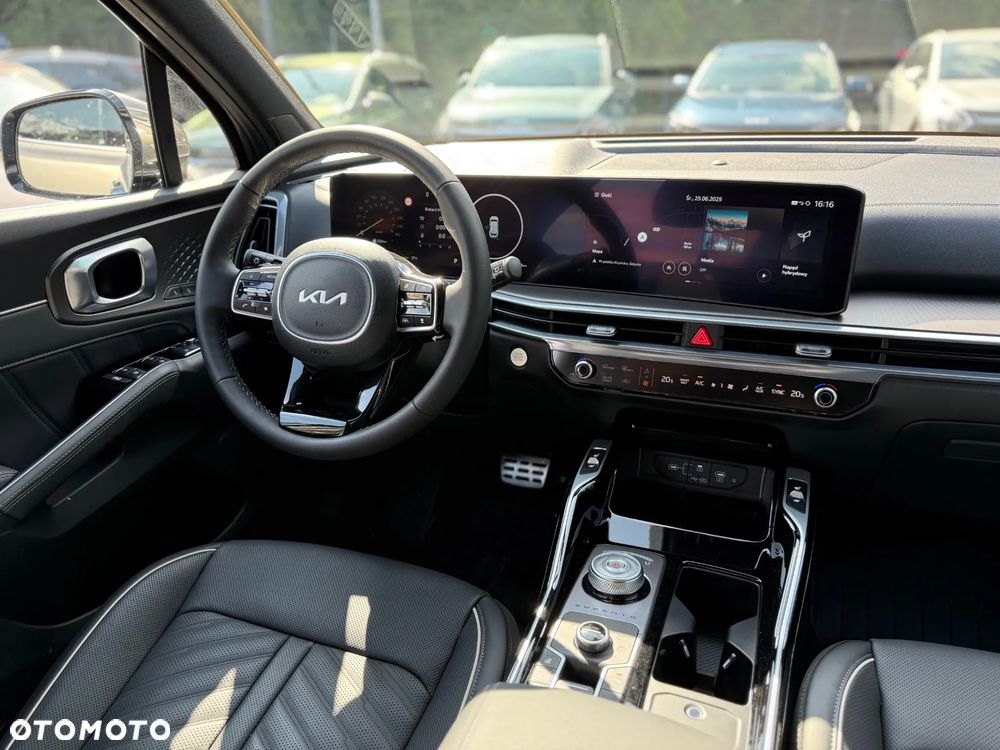 Kia Sorento - 30