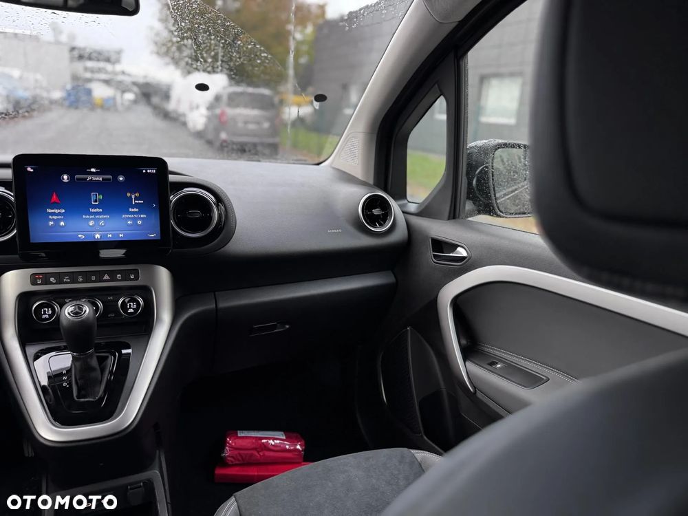 Mercedes-Benz Klasa T 180 Progressive - 11