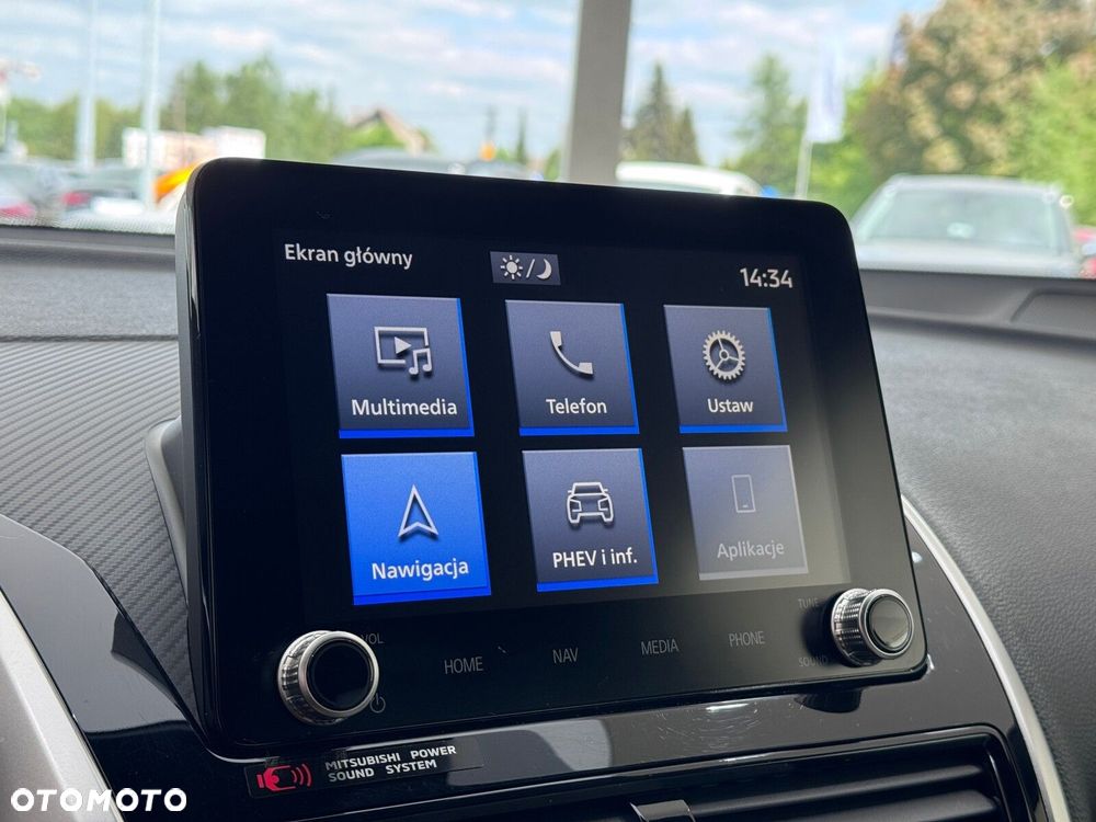 Mitsubishi Eclipse Cross - 32