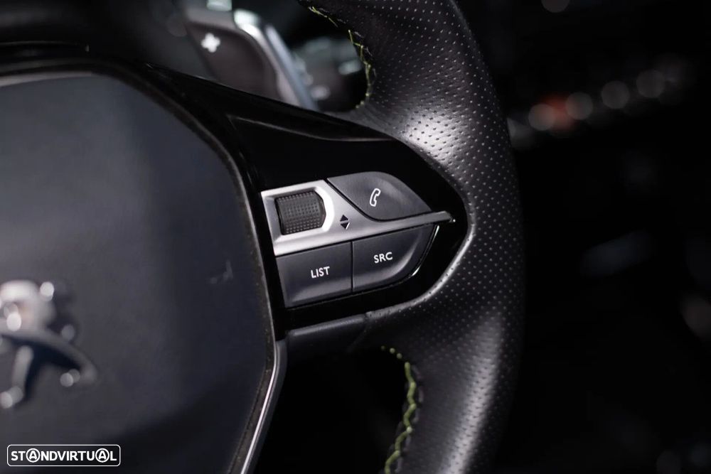 Peugeot 2008 1.5 BlueHDi GT Line EAT8 - 29