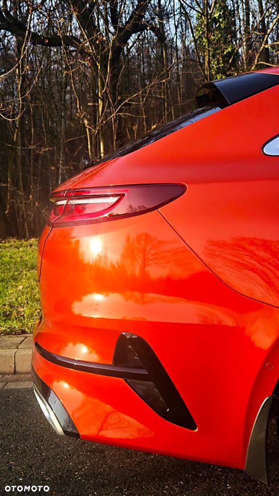 Kia ProCeed 1.6 T-GDI DCT7 OPF GT - 15