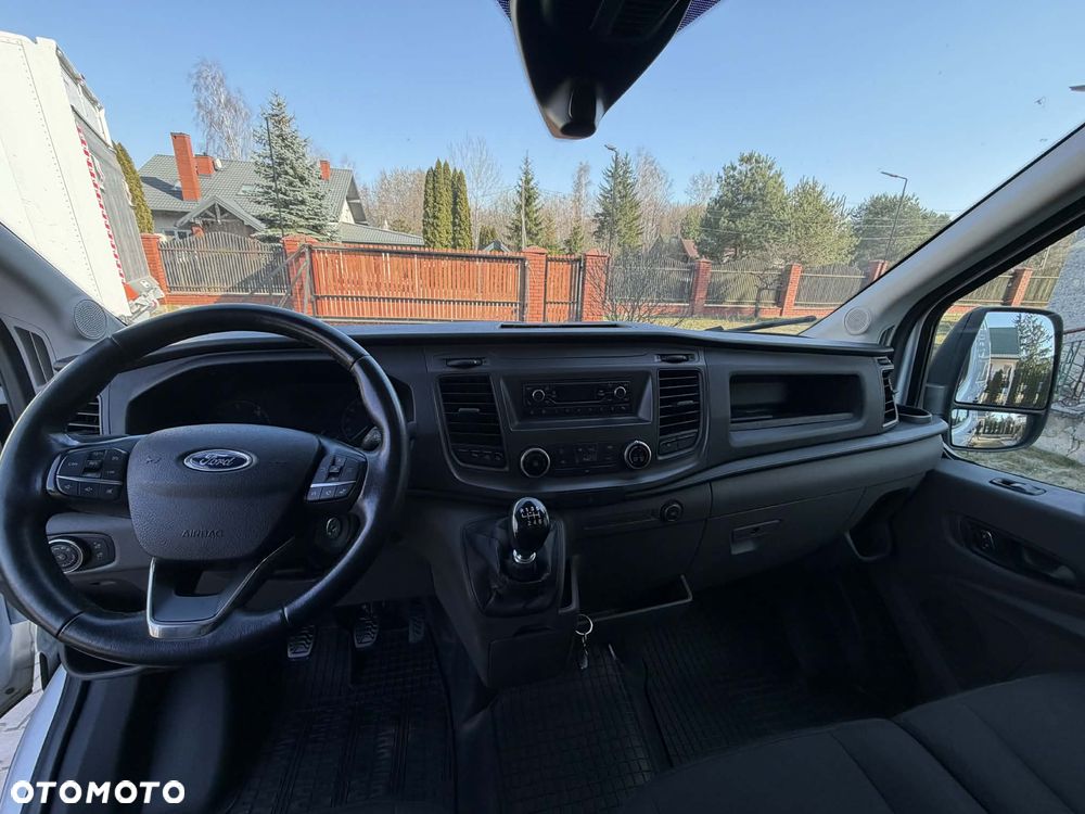 Ford Transit - 13