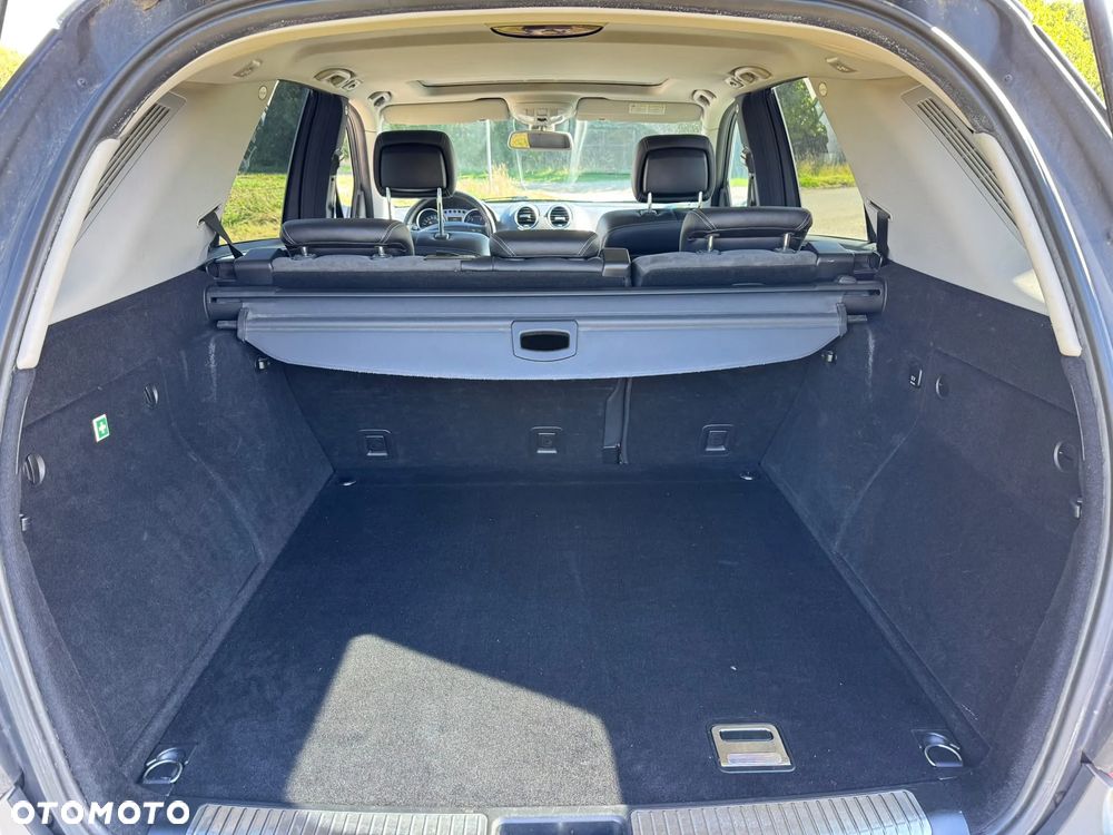 Mercedes-Benz ML 320 CDI 4Matic 7G-TRONIC - 12