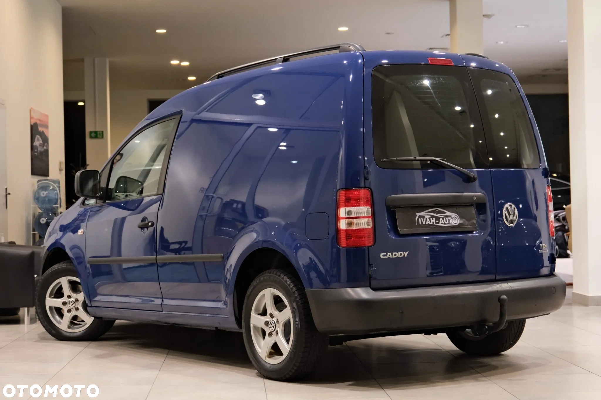 Volkswagen Caddy - 9