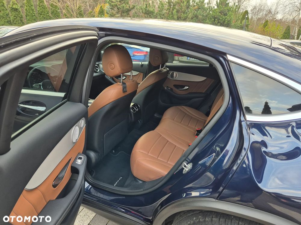 Mercedes-Benz GLC - 25