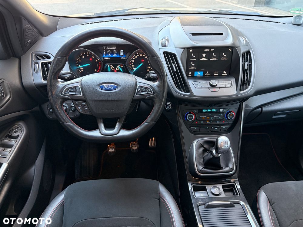 Ford Kuga - 22